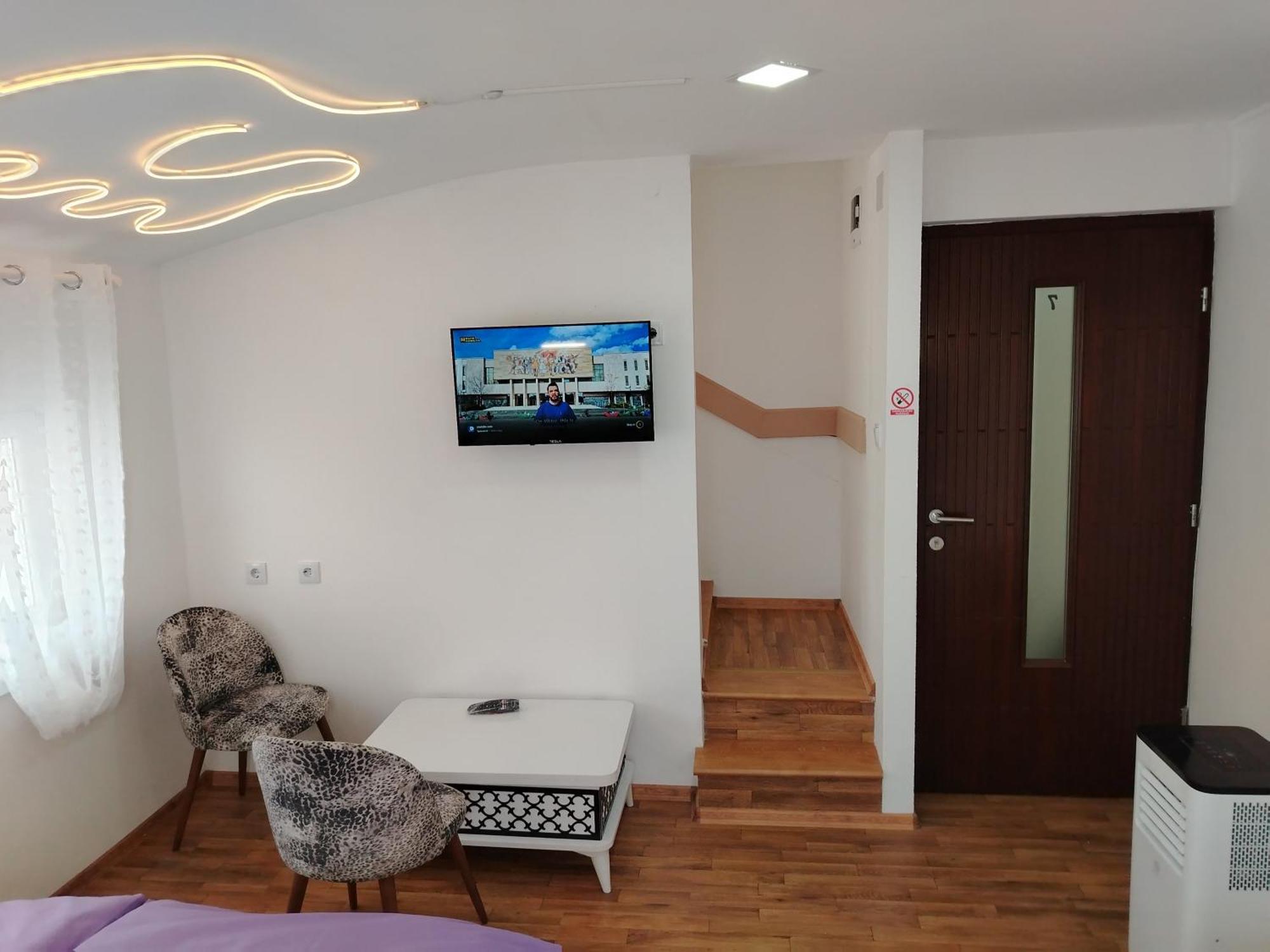 Old Town 7 Apartment